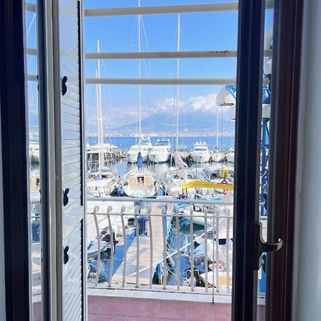Residenza Borgo Marinaro Apartment Napoli Exterior foto