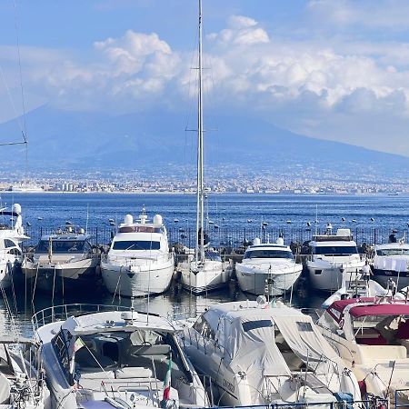 Residenza Borgo Marinaro Apartment Napoli Exterior foto