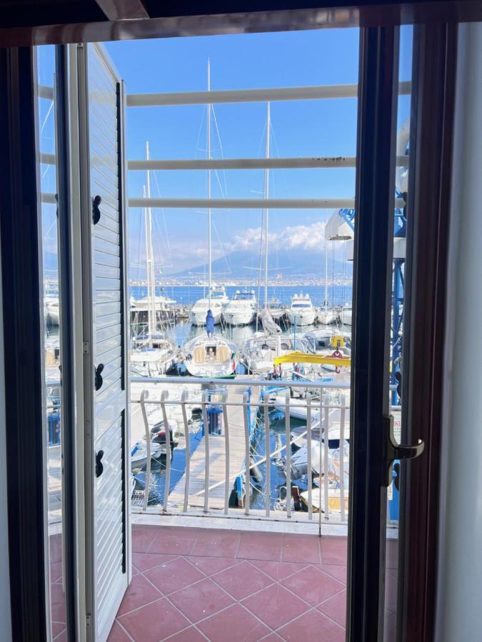 Residenza Borgo Marinaro Apartment Napoli Exterior foto