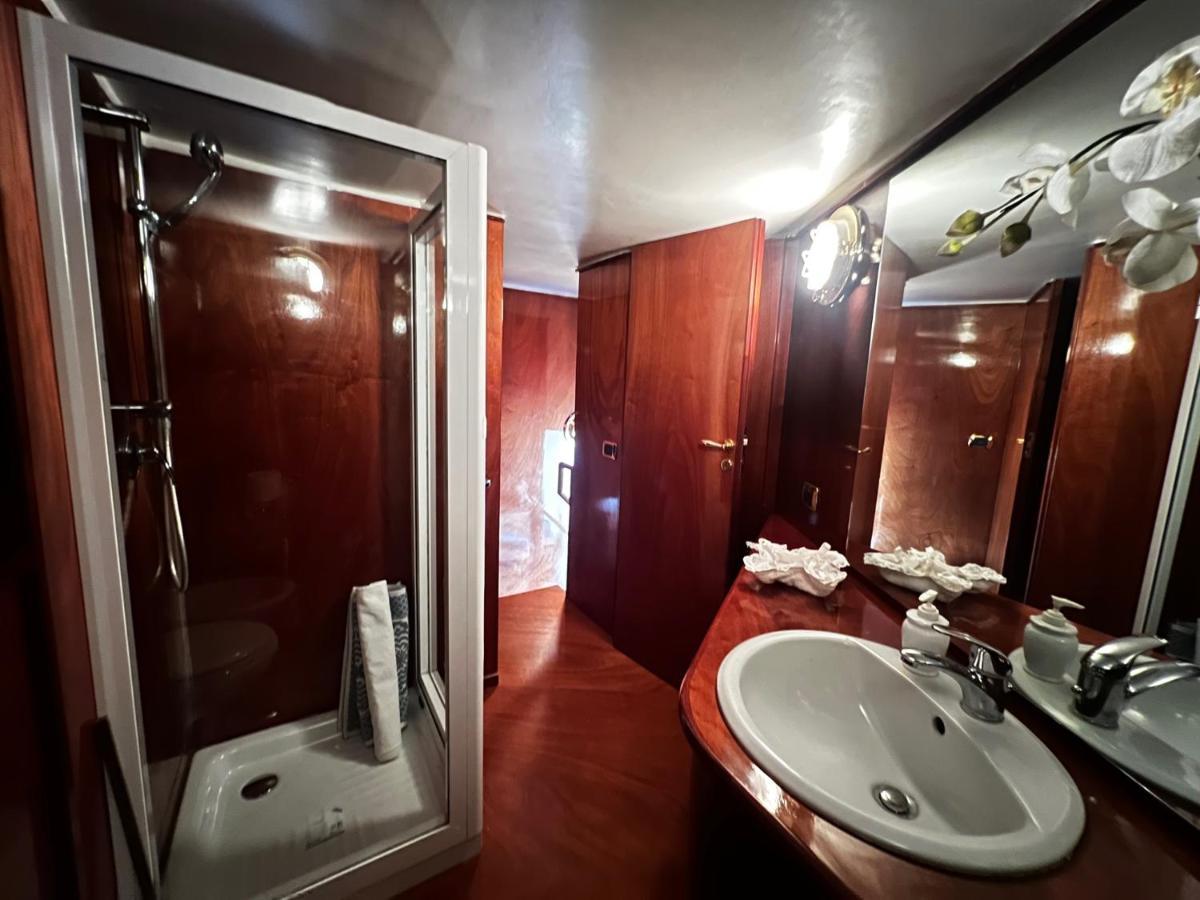 Residenza Borgo Marinaro Apartment Napoli Exterior foto